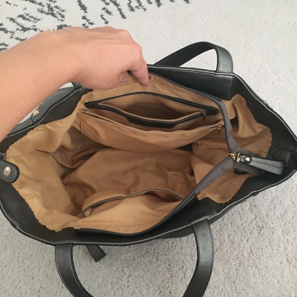 Pewter bag with gold studs - Picture 4 of 8